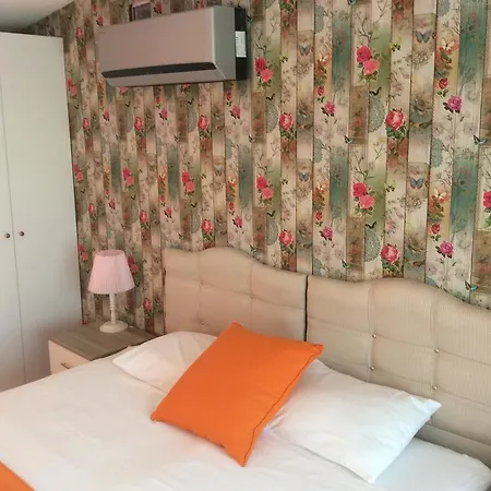 Hotel Tinika Butik *
