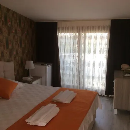 Hotel Tinika Butik Çeşme