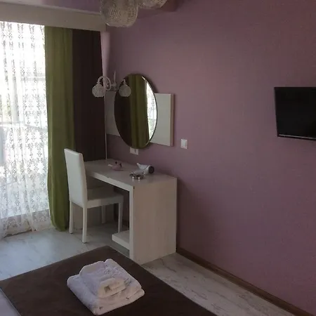 Hotel Tinika Butik *