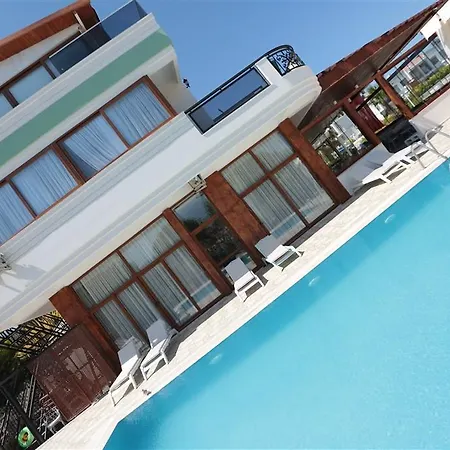 Tinika Butik Hotel Çeşme